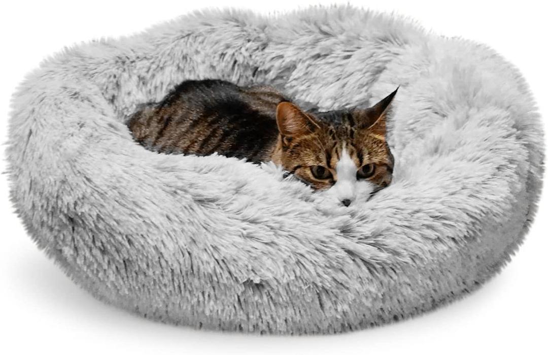 Whiskers & Friends Cat Bed, Cat Beds for Indoor Cats Washable, Orthopedic Soft Fluffy Round Calming Pet Bed for Small to Large Kitty Kittens & Dogs, Small Dog Beds & Furniture (23.00" x 23.00" x 7.00", Light-Grey)
