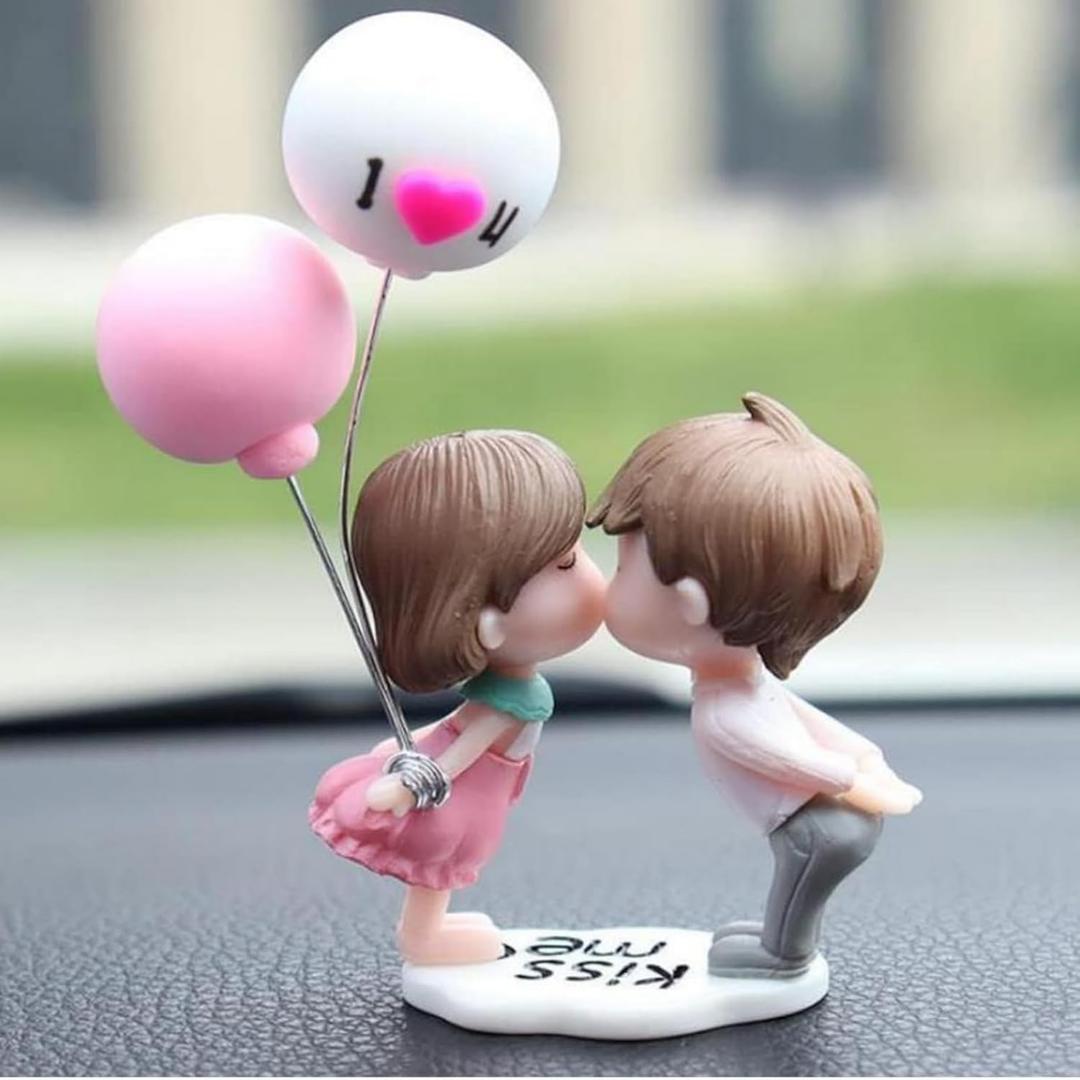 Christmas Ornaments Cute Kiss Couple Doll Ornaments Small Car Dashboard Decorations Cartoon Interior Accessories Balloon Figurines Xmas Gifts for Birthday Valentine's Day Wedding, Home Decor (kiss)