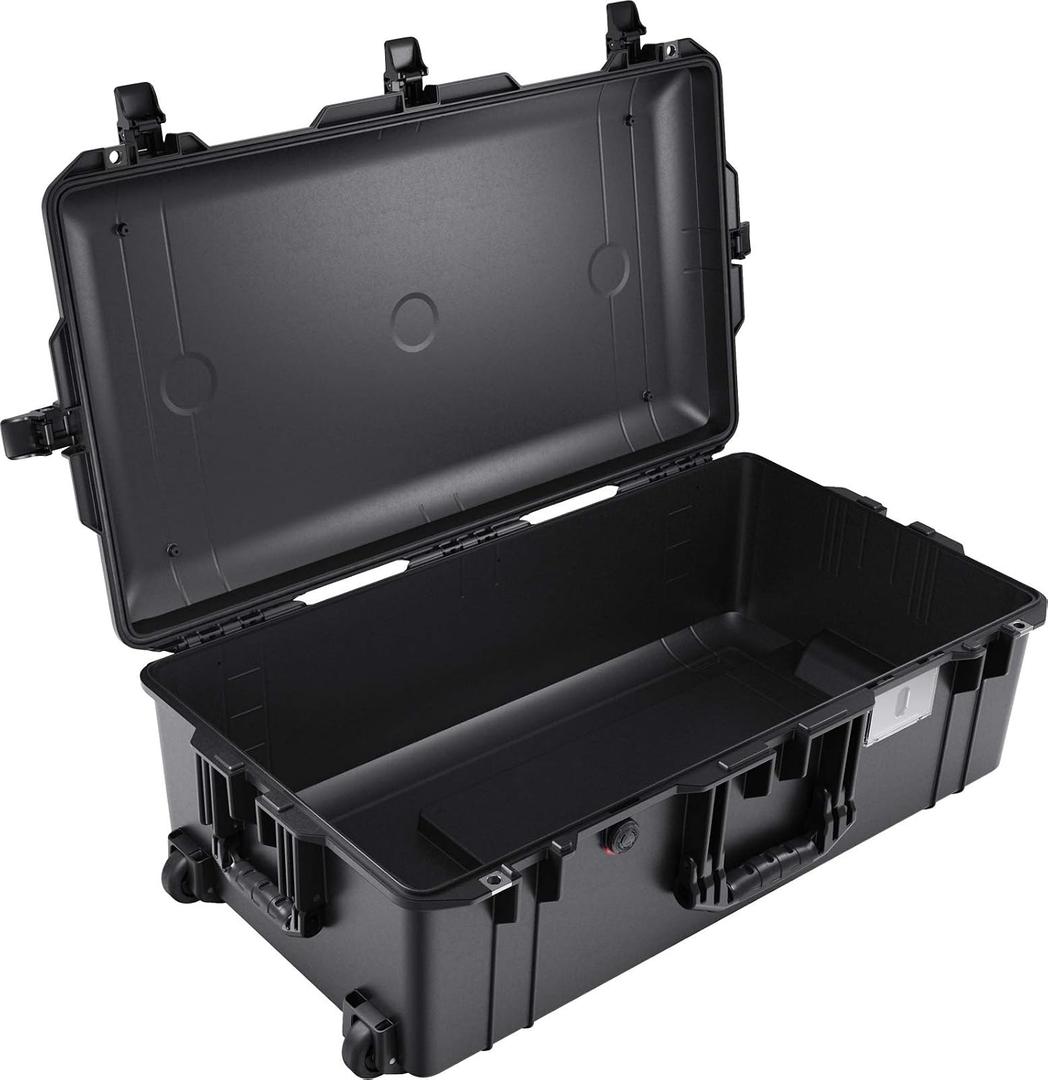 Pelican Air 1615 Case No Foam - Black, DIMENSIONS (LxWxH Inches): Exterior 32.58 x 18.40 x 11.02 | Interior 29.59 x 15.50 x 9.38 - Weight 14.06 lbs