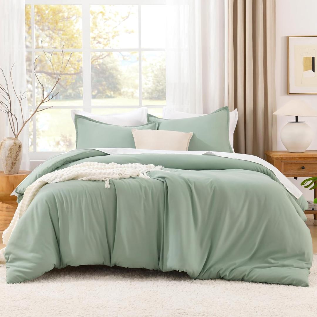 Litanika California King Comforter Set Sage Green - 3 Pieces Cal King Lightweight Solid Bed Comforter, Oversized Fluffy Down Alternative Comforter Quilt Blanket Bedding Set