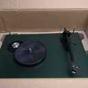Pro-Ject Debut Carbon EVO Turntable with Sumiko Rainier Cartridge (Green)