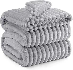 Bedsure GentleSoft Full Size Blanket for Bed - Cozy Soft Blankets for Womenn, Cute Large Fleece Throws for Girls, Light Grey, 84x90 Inches