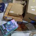 Pallet of salvage items