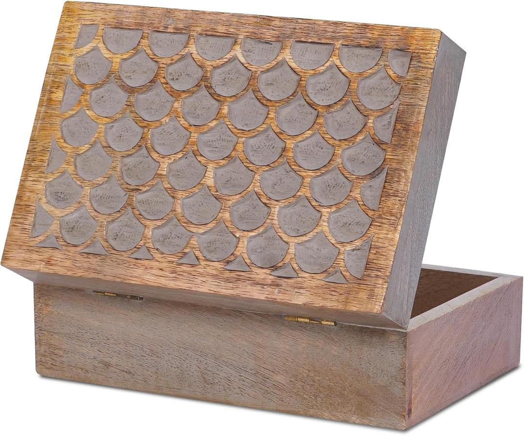 Mela Artisans Scallop Wooden Box (Large) - Light Burnt Over Grey Decorative Box w/Felt Pads Underneath & Wooden Carving - Unique Handmade Mangowood Keepsake Storage Box for Jewelry - 9 x 6 x 3.5