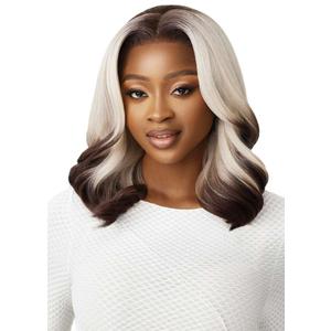 Outre Lace Front Wig - Perfect Hair Line 13X4 - Malibu (CHOCOLATE SWIRL)