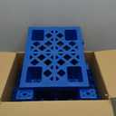 Plastic Pallets,4 Pack Lightweight Pallet,Nestable Moisture-Proof Floor Pallets,Spliceable Outdoor Breathable Grid Platform for Garage WarehousPacke Supermarket Basement Storage,19.7x11.8x3.9in