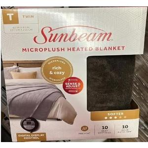 Sunbeam Royal Luxe Night Fog Heated Blanket 12-Heat Settings Auto Off Machine Washable Throw 50"×60"