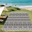 Outsunny Outdoor Rug for Patio, 9' x 18' Waterproof Large Mat, Reversible Plastic Straw Rug for Decor, Portable Outside RV Camping Area Carpet Mat for Backyard Porch Deck Picnic, Black White Geometric (8'11" x 17'11" (Rectangular))