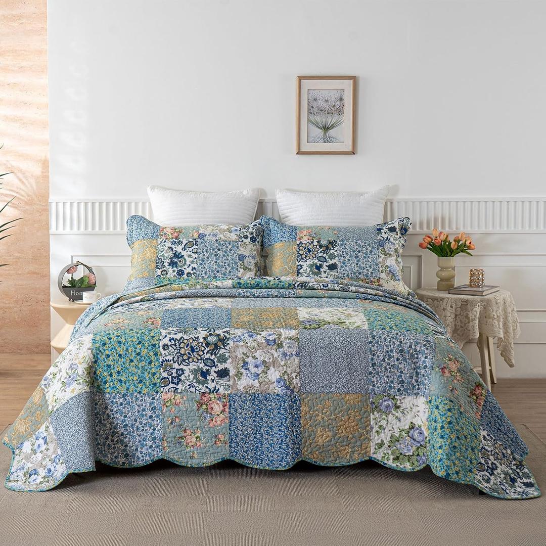 YAYIDAY Oversized King Bedspreads Patchwork Quilt Set (120x118 Inch) - 100% Cotton Reversible Breathable Floral Quilted Coverlet with Pillow Shams Fit All Season (Blue Flower)