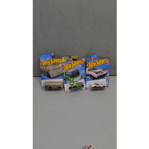 Pack Of 3 Hot Wheels Cars ('69 Corvette Racer, Rink Racer, Surfin' School Bus)