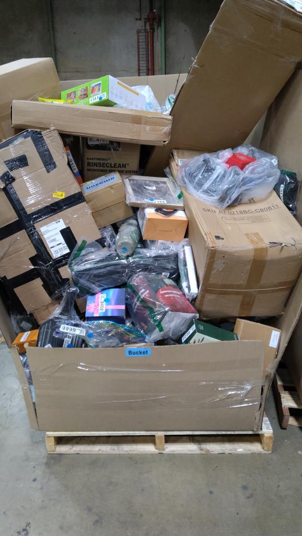 Pallet Of Salvage Items