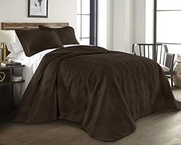 Chezmoi Collection Kingston 3-Piece Oversized Bedspread Coverlet Set (King, Brown)