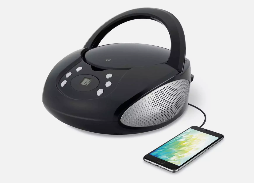 CD Boom box GOX AM FM radio CD player AUX in
