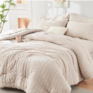 HYMOKEGE Beige Oversized Queen Comforter Set Seersucker 7 Pieces, All Season Luxury Bed in a Bag for Bedroom, Bedding Set with Comforter, Sheets, Pillowcases & Shams