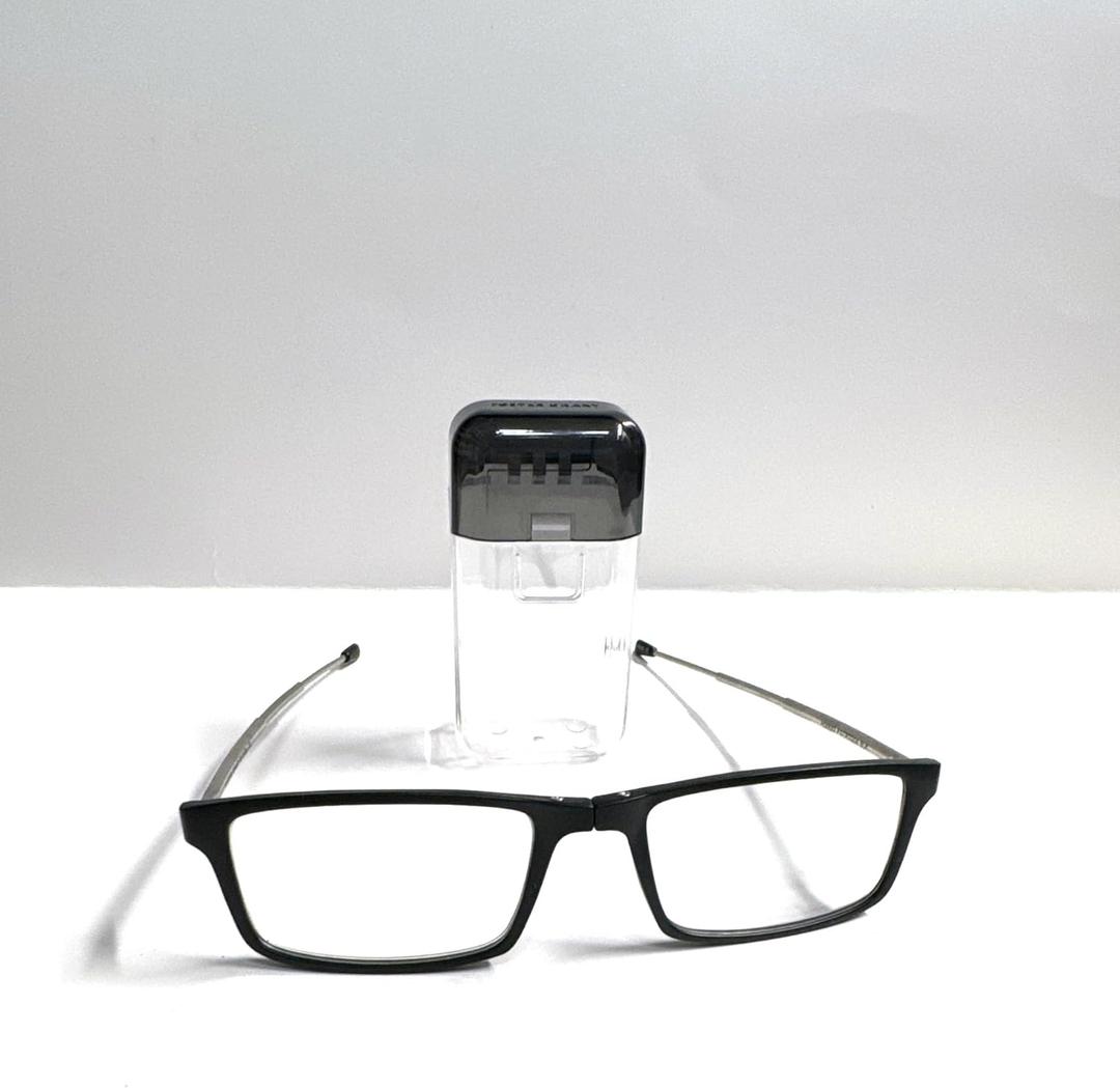 Foster Grant to-go folding micro readers reading glasses Lightweight with retractable temples 2.00, Clear