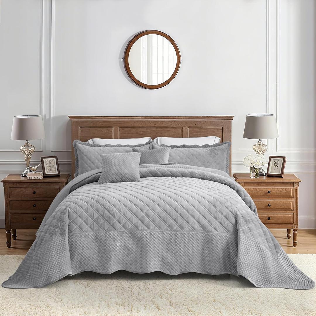 Oversized King Bedspread 128x120 Extra Wide, Lightweight All Season Velvet Quilt King/Cal King Size, Reversible Coverlet Comforter Set, Diamond Quilted 5 Piece, Grey