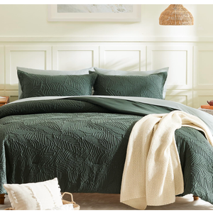 Geniospin King Size Comforter Set  7 Pieces Dark Green Bedding Set, Botanical Textured Comforter Bed Set, All Season Lightweight Bed in a Bag with Comforter, Sheets, Pillowcases & Shams