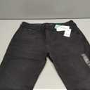 GUESS Men's Mid Rise Slim Fit Tapered Leg Jean 33x30