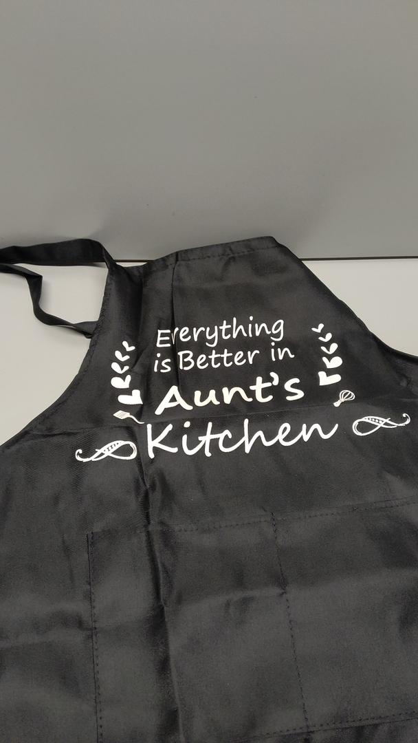 Cute Apron Women Home Kitchen Cooking Baking Gardening Mom Adjustable Bib with Pockets Aprons Mandiles Funny Gift