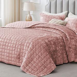 BEDELITE Velvet Quilt Set King Size - Luxury Velvet Comforter Bedding Set 3 Pieces, Soft Cozy Shiny Dusty Pink Oversized Bedspread Coverlet Valentines Bedding with 2 Pillow Shams