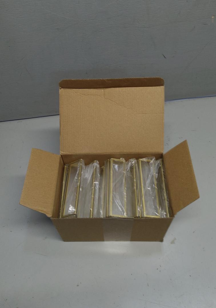12 Pack Gold Acrylic Sign Holder 4 x 6 inch, Double Sided Gold Picture Frame Stand up Table Top Sign Holders, Wedding Table Number Frames Vertical for Party, Home, Office(4 x 6inch)
