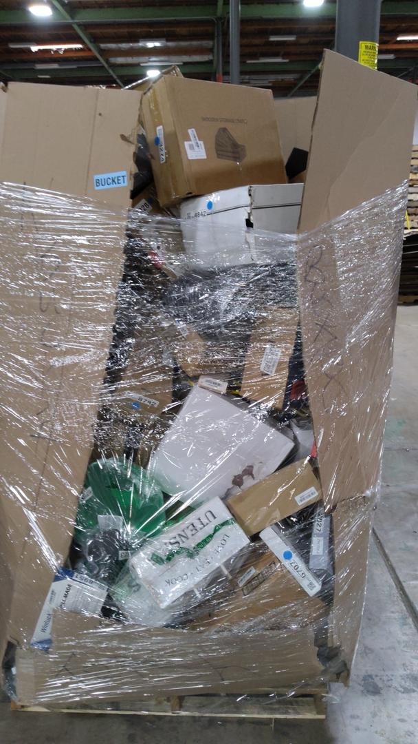 Pallet Of Salvage Items