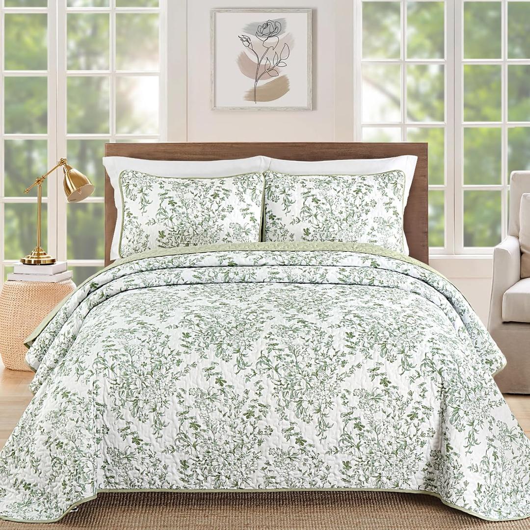 WONGS BEDDING Quilt King Size, Sage Green Quilt Bedding Set with 2 Pillowcases, Botanical Quilt for King Bed, Soft Microfiber Lightweight Coverlet Bedspread for All Season (110"90", 3 Pieces)