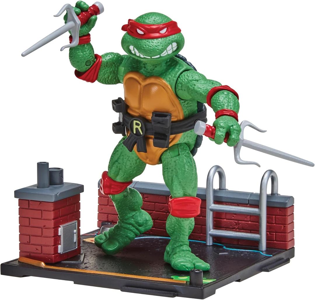 Teenage Mutant Ninja Turtles: 4 Remastered Raphael Action Figure by Playmates Toys
