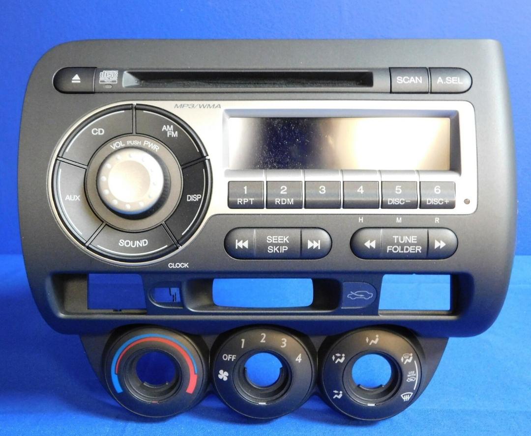 HONDA 39101SLNC010M1 Factory Car Stereo, Only Plastic Part