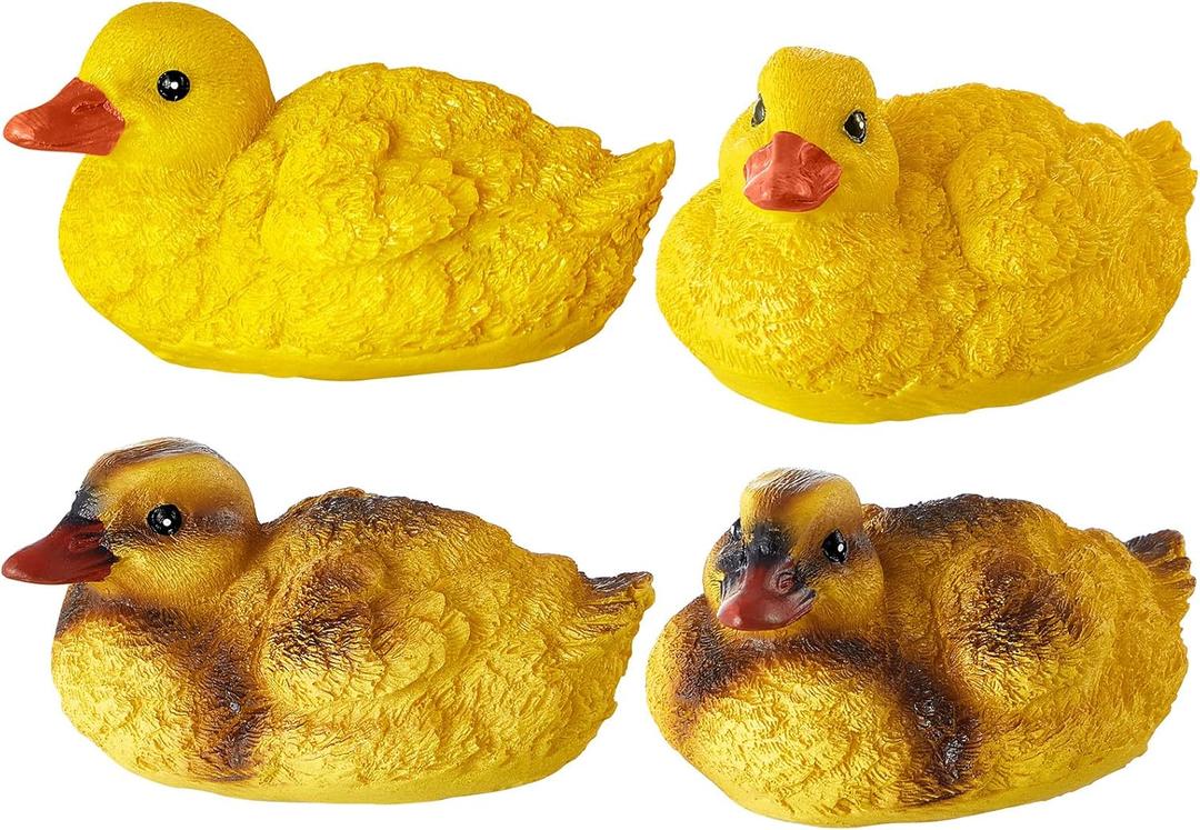 Leitee 4 Pcs Floating Resin Duck Figurine Black Yellow Realistic 4.3 x 2.8 x 2.4 Inch Floating Duck Statue for Outdoor Garden Patio Lawn Pond Fountain Ornaments Decorations, 2 Styles