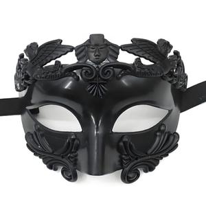 AMWYODK Men's masquerade black masks Venice masks are used for Halloween masks, carnival masks, and Easter parties. (black)