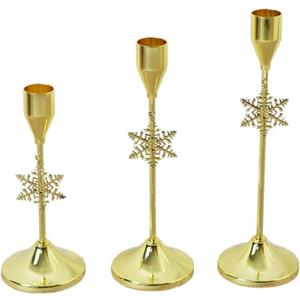 2025 European-Style Christmas Metal candlesticks with Snowflake Decorations, Romantic Wedding Photography Props, Atmospheric (Set of Gold)
