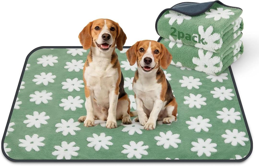 LOOBANI Washable Puppy Pads: Waterproof Reusable Pee Pads for Dogs, Non-Slip and Leak-Proof Dog Pee Mat, Absorbent Dog Training Pads for Puppy Playpen, Crate, Potty Training, Green Daisy (36"x41", 2 Packs)