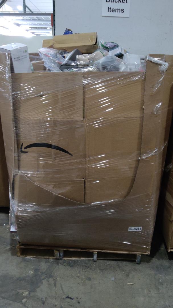Pallet of Salvage Items