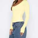 BAIGRAM Women Basic Long Sleeve Scoop Neck Crop Tops Y2K Tight Slim Clean Fit Workout Tshirt Fall Trendy Going Out Gym Shirt Cream Yellow (L)