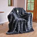 IUUI Electric Heated Blanket Throw 50''x60'',Luxury Faux Rabbit Fur Heating Throw Blankets,Fast Heating with 1/2/4/6/8/10 Hours,Overheat Protection, Quick Heating, Memory Function, Gift-Ready Design (Grey)
