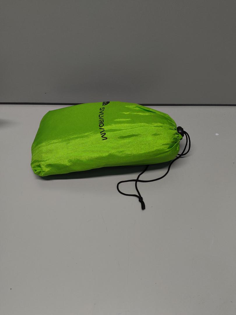 SYLVROAM Beach Blanket Waterproof, Sand Proof Mat with Portable Bag for Picnic, Nylon Mat, Quick Drying, Lightweight with 4 Stakes & 3 Water Bags, Use as Children's Pool (Green)