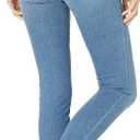 Amazon Essentials Women's Mid-Rise Stretchy Skinny Jeans, Light Blue, 8