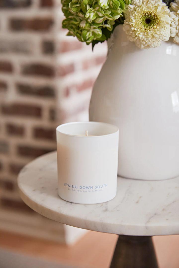 DI Sewing Down Crab Salty Candle