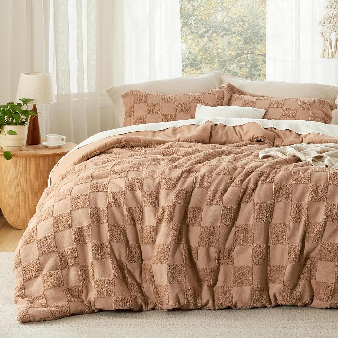 Bedsure Taupe Queen Size Comforter Set, Boho Tufted Bed Set, Checkered Farmhouse-Style Distressed Vintage Bedding, 3 Pieces, 1 Plaid Geometric Comforter and 2 Pillow Shams