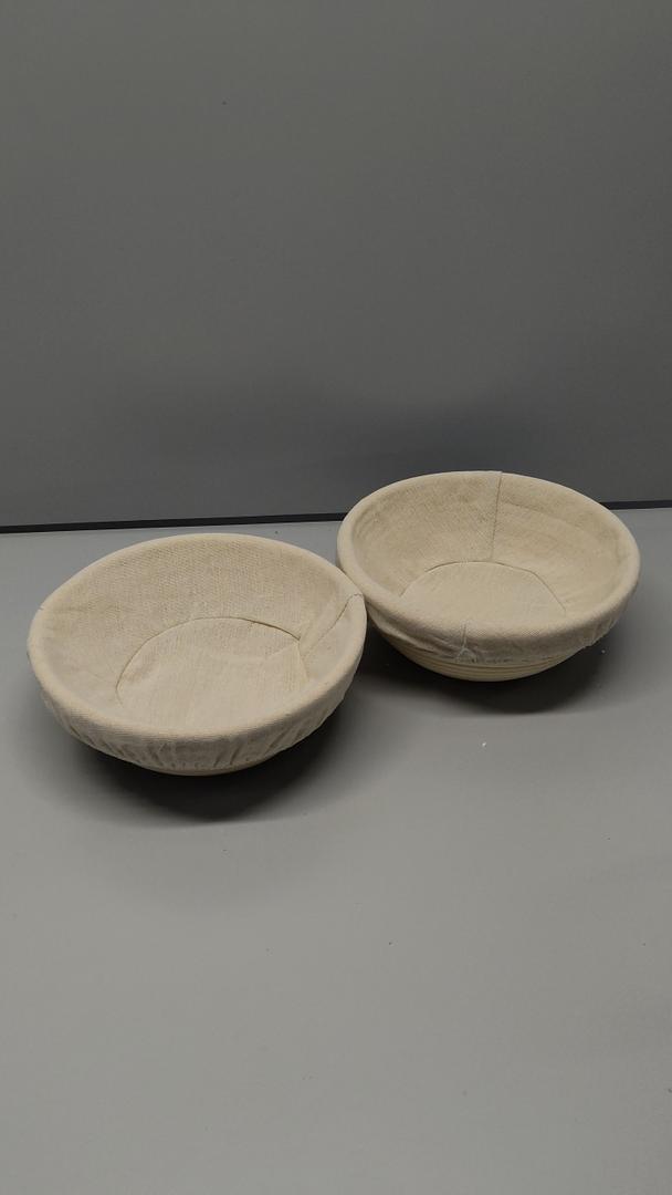 E-far Bread Proofing Basket Set of 2, 9 Inch Round Dough Bowls for Rising, Sourdough Bread Baking Supplies with Liners for Home and Professional Baking