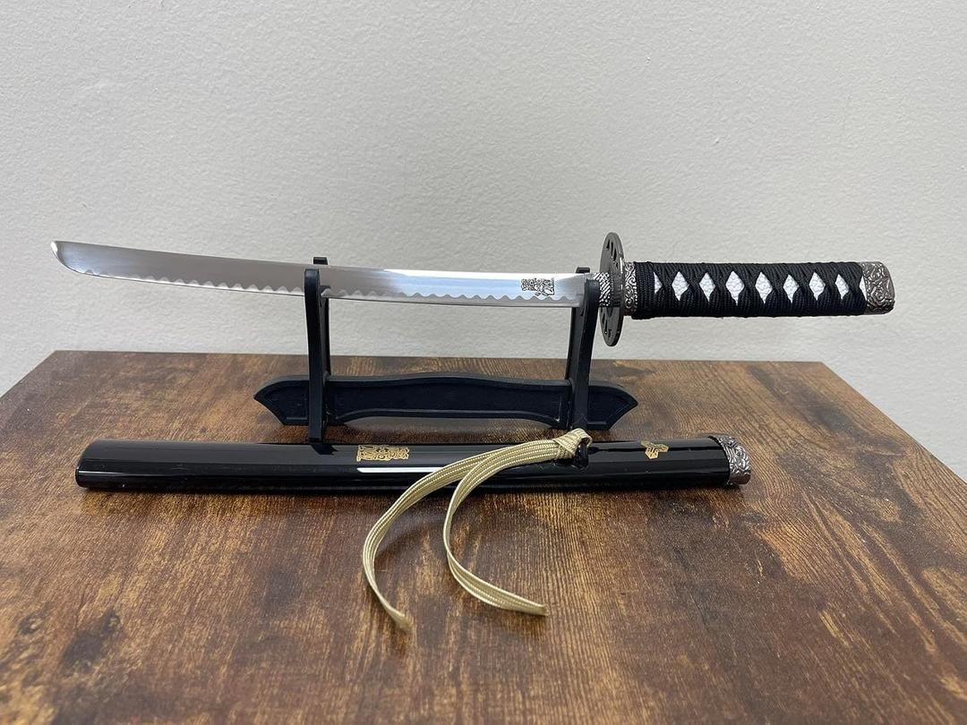 17 inch Stainless Steel Bride's Mini Katana Kill Bill Sword Mini Dagger Letter Opener Table Decor w/Free Display Stand
