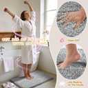 Yimobra Bathroom Rugs Non Slip Washable, Ultra Soft and Water Absorbent Bath Mats, Fluffy Shower Mat Outside, Plush Matts for Bathroom Floor/Sink, 24x17, Home Decor Accessories, Light Gray and White