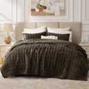 BEDELITE Velvet Quilt Set King Size - Luxury Velvet Comforter Bedding Set 3 Pieces, Lightweight Soft Cozy Mocha Brown Oversized Bedspread Coverlet for All Seasons with 2 Pillow Shams