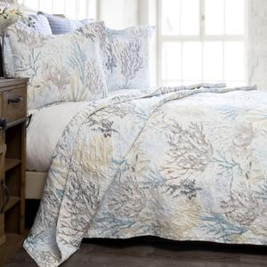CARSTENS, INC. Coastal Beach Bedding Set, Nautical 3-Piece Microfiber Ocean Quilt, Coastal Summer, Full/Queen