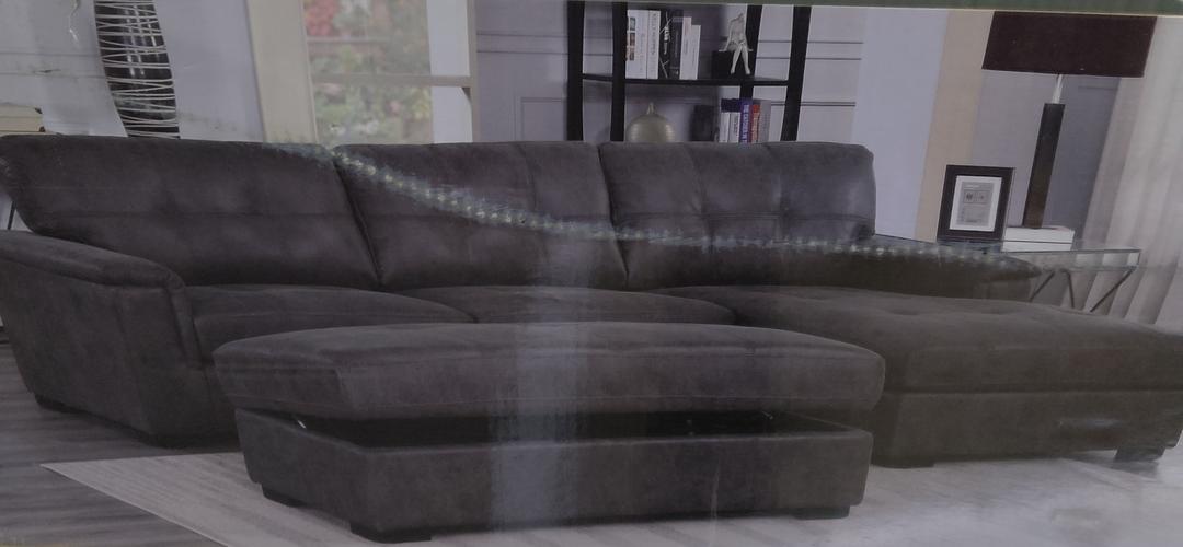 Lakeview LSF Loveseat,  71×48 inch, Just The Edge Section Of The Couch Included