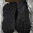 Hoka Womens Clifton 10 (8.5, Black/Black)