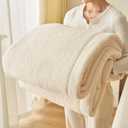Wttfc Throw Blanket for Couch, Super Soft Blankets, Fluffy Warm Bed Blankets, Gold Velvet Plush Throw Blanket, Thick Throw Blanket, Lightweight Travel Blanket, All Seasons,Beige,39x59in