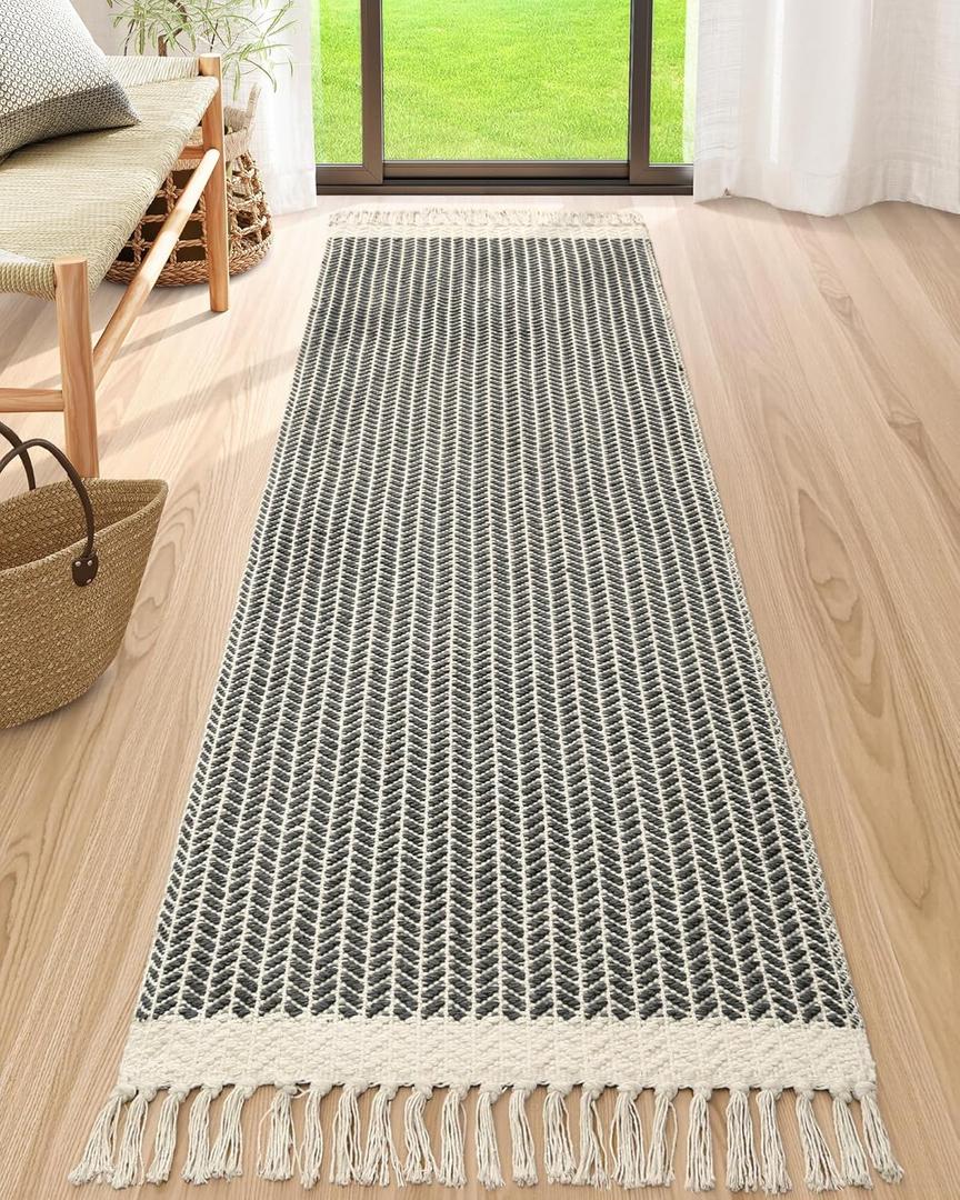 Lahome Belle Boho Kitchen Runner, 2'6''x8 Entryway Rug Lightweight Runners for Hallway Washable Runner Rug with Tassels, Farmhouse Grey Rugs Non Shedding Carpet for Bathroom Foyer