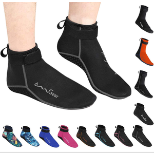 OMGear Water Socks Neoprene Socks Beach Booties 3mm 5mm Anti-Slip Wetsuit Footwear Fin Swim Sand Proof Socks Black, M